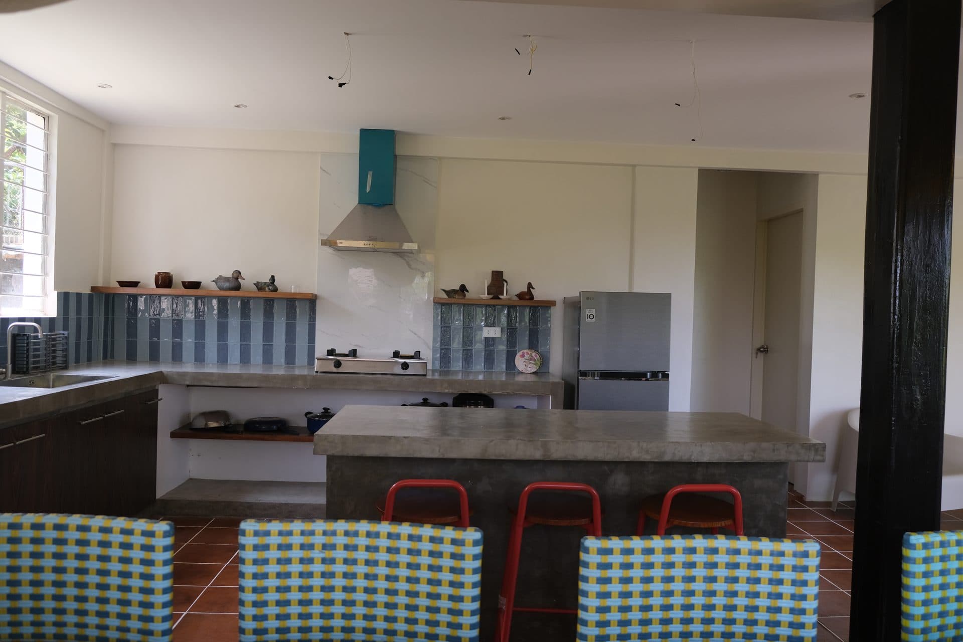 Full kitchen view at Balay Pansol