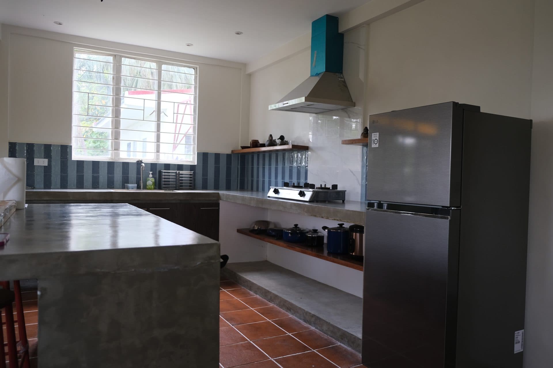 Kitchen counter and appliances